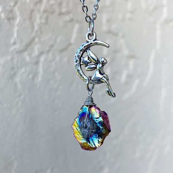 Silverskylight Jewelry - 🔴 Fairy moon rainbow titanium quartz necklace